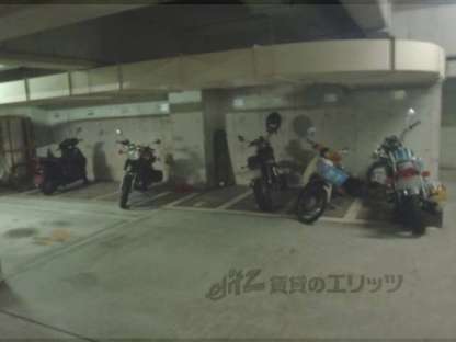 「駐輪場」