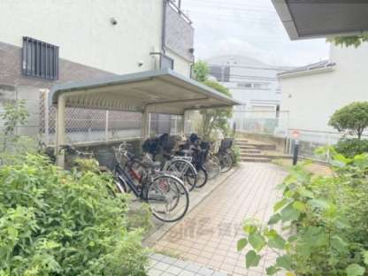「駐輪場」