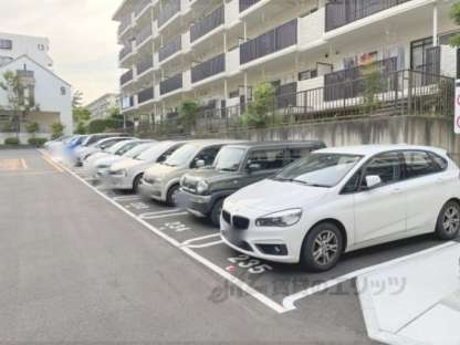 「駐車場」