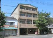 シャルマン岡崎