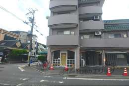 クローバーハウス外観写真