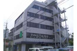 クラベスビル外観写真