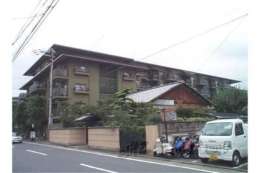 ルミエール嵐山１階店舗外観写真