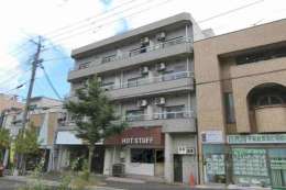 メゾンドール北白川外観写真