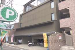 ロンドヴェール伏見桃山（テナント）外観写真
