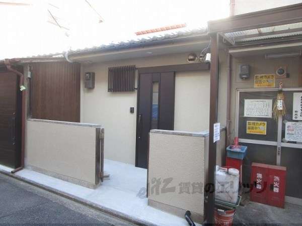 京阪本線/藤森駅【徒歩4分】