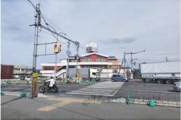 横田町75-1テナント外観写真