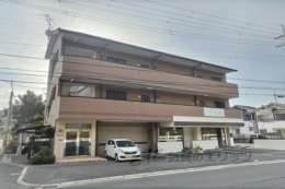 学園前西ラン・ビレッジ（テナント）外観写真