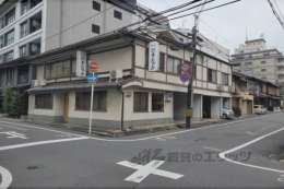 西洞院通姉小路町家（きたつみ）外観写真