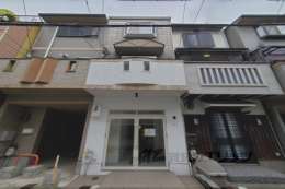 御幸町通りぞいの1棟テナント外観写真