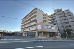 アルファパレス外観写真