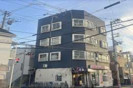 リヨンドハイツ外観写真