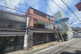 中之町248-2テナント外観写真