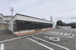 斑鳩町神南四丁目店舗外観写真