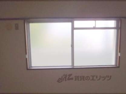 「窓」